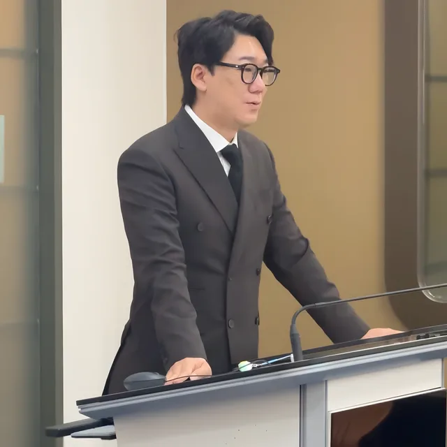 "결국 브랜드의 힘은 사람에서 시작됩니다"